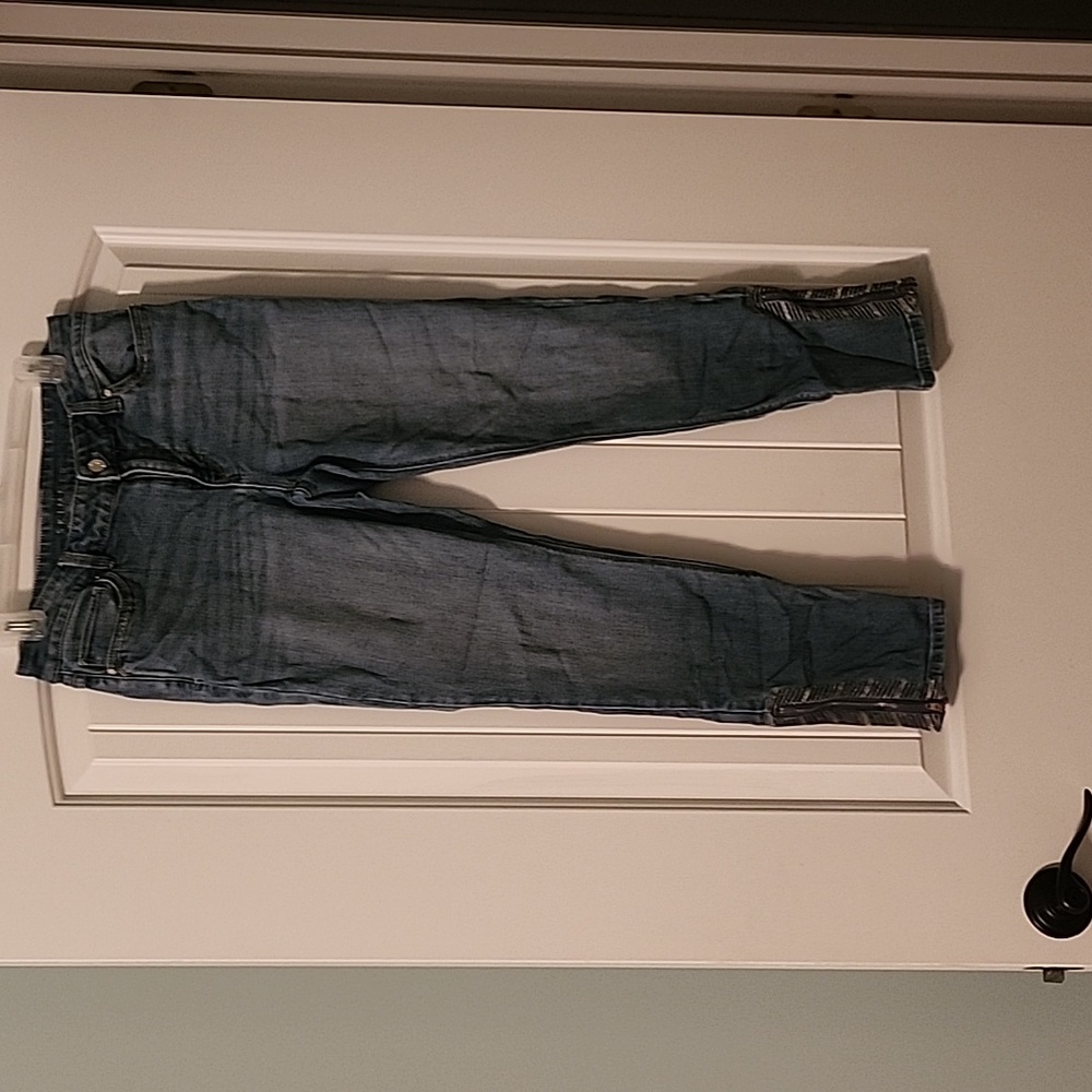 Jeans - Picture 2 of 4